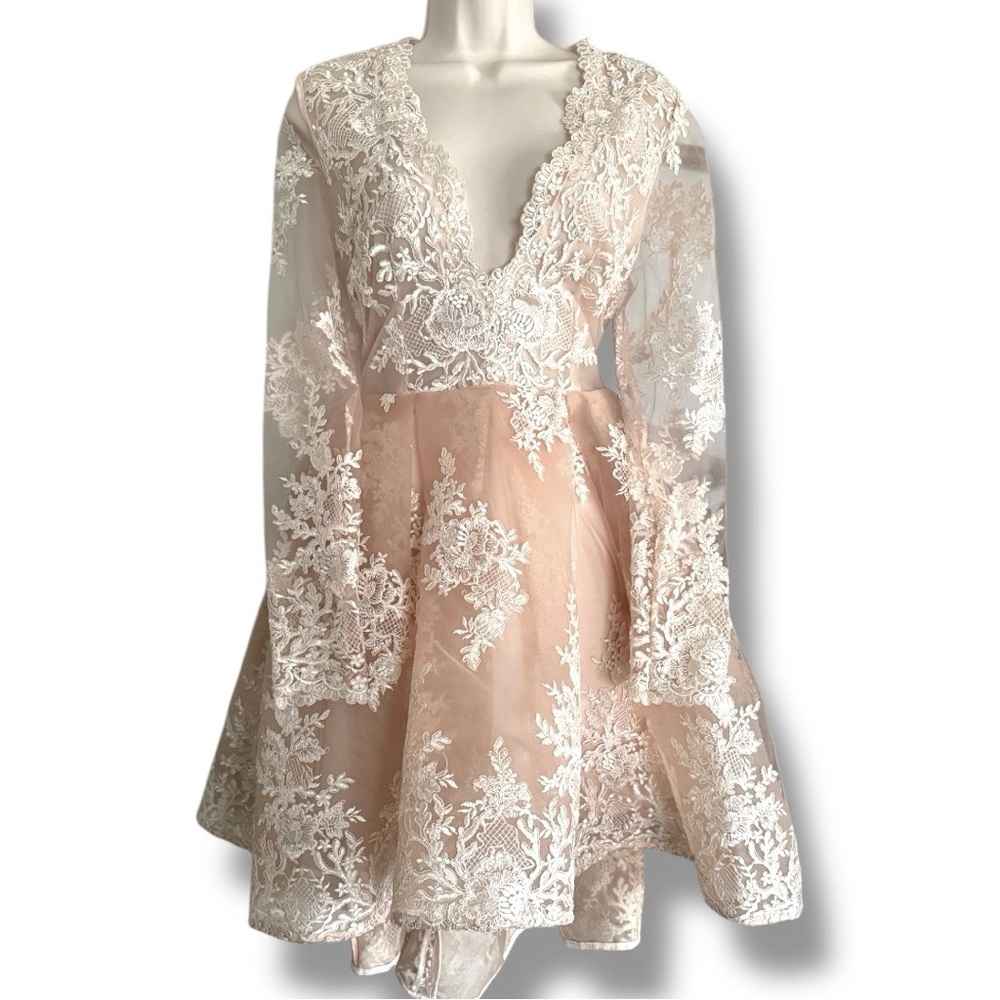 AMMO Charlotte Blackwood Lace Deep V Hi Low Structured Mini Dress Size Small